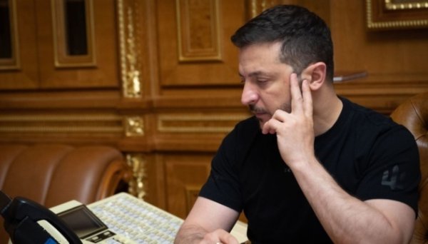 括普投资 泽连斯基分别与特朗普和吕特通话 讨论对乌军援